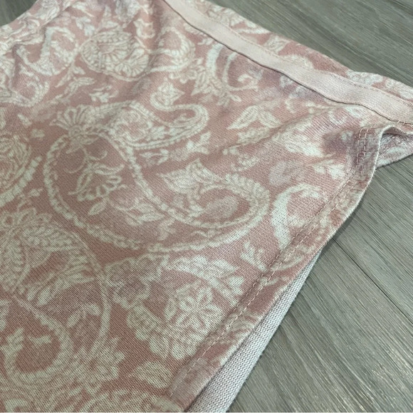 Lucky Brand soft stretch sleep/lounge shorts pink paisley large - Picture 8 of 10